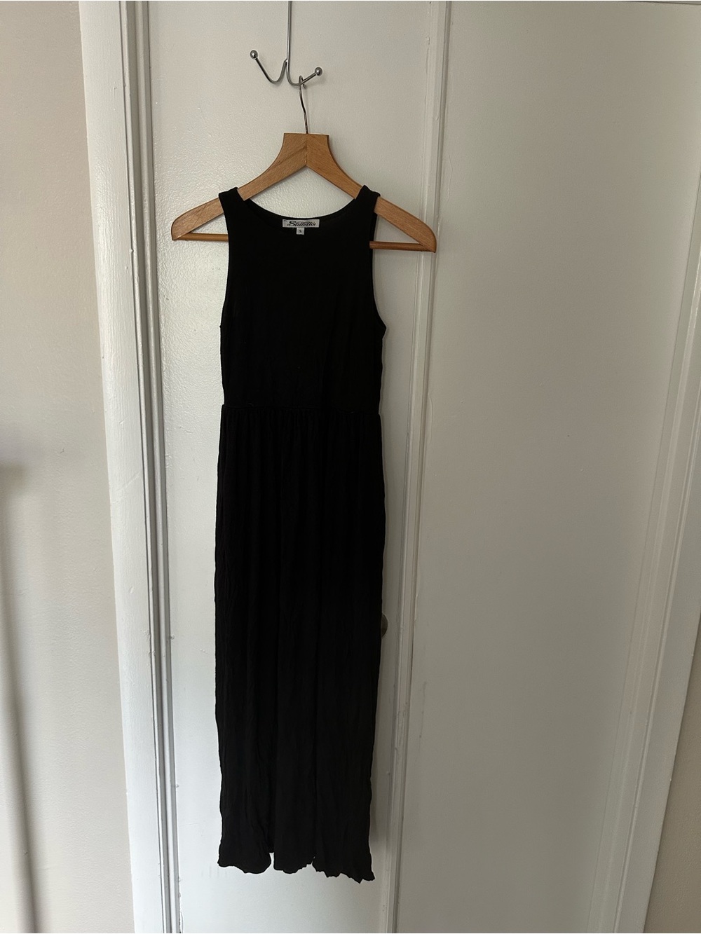 Black Sleeveless Maxi Dress by Stillettos